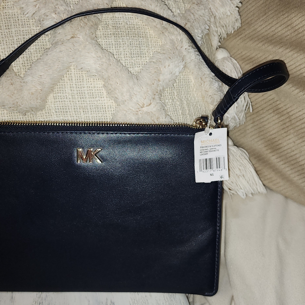 Michael Kors Blue Clutch Sleek Design
